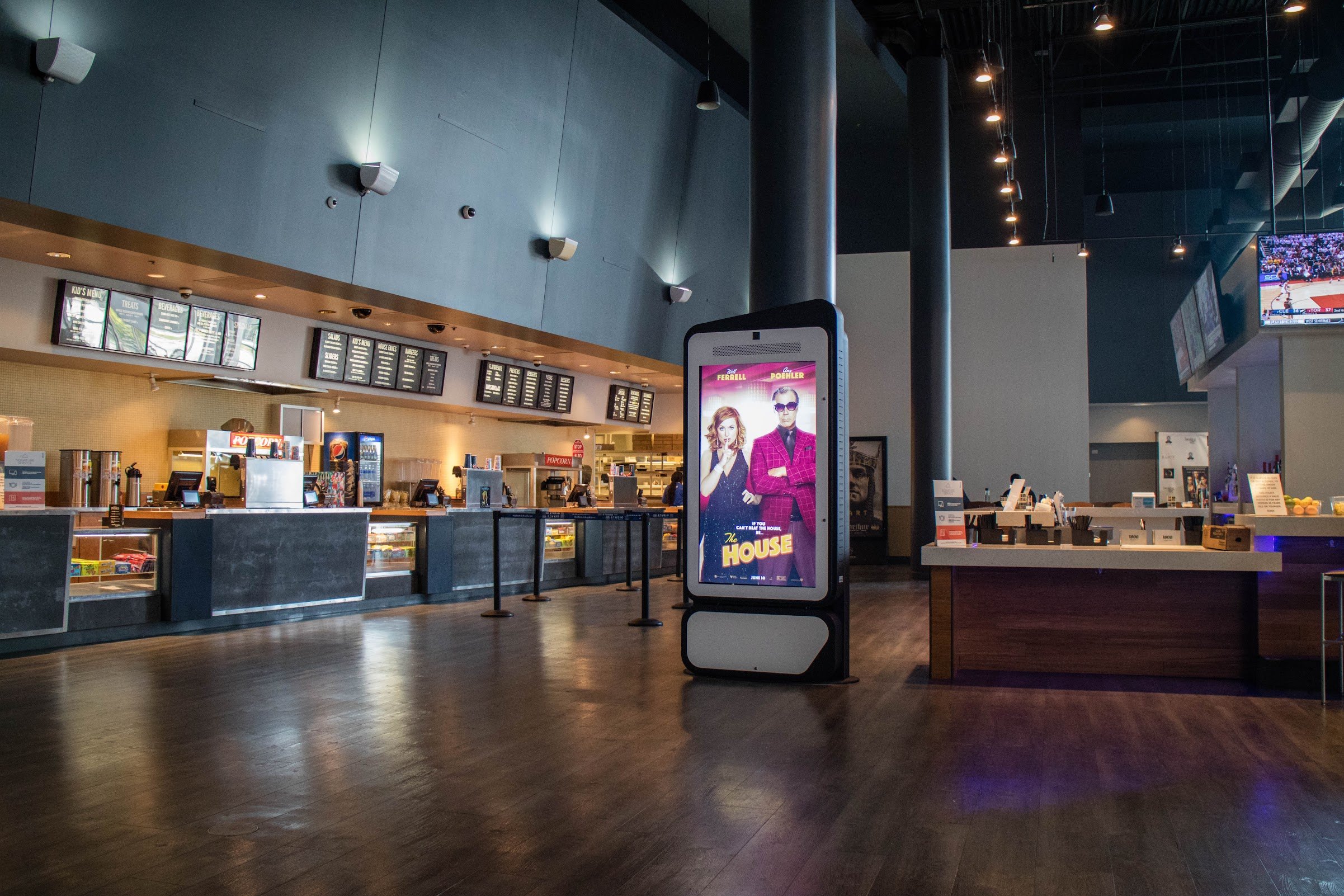CEN Cinema DOOH
