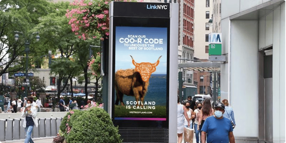 COO-R Code DOOH Ad