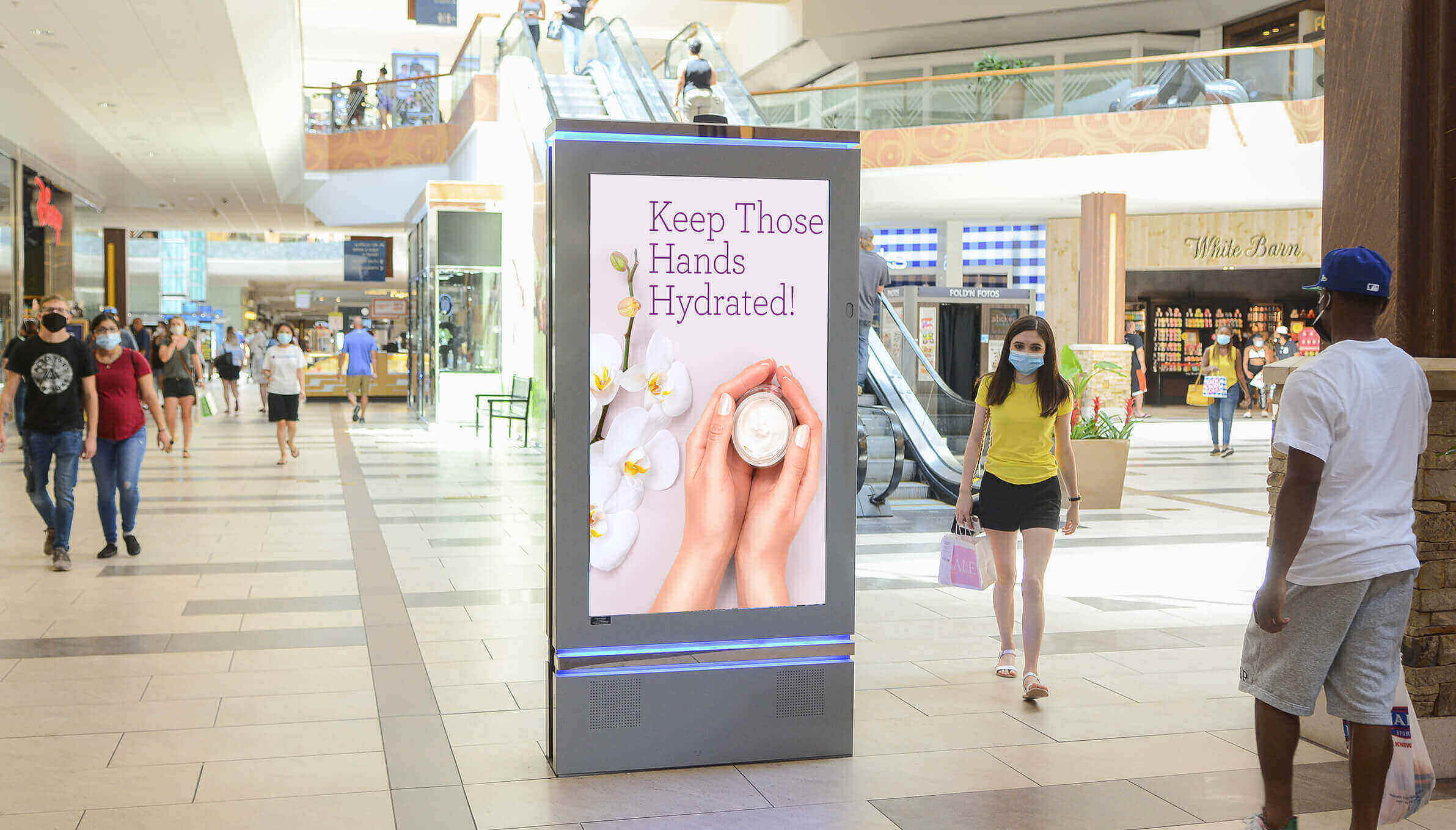 Lightbox Mall DOOH Screen