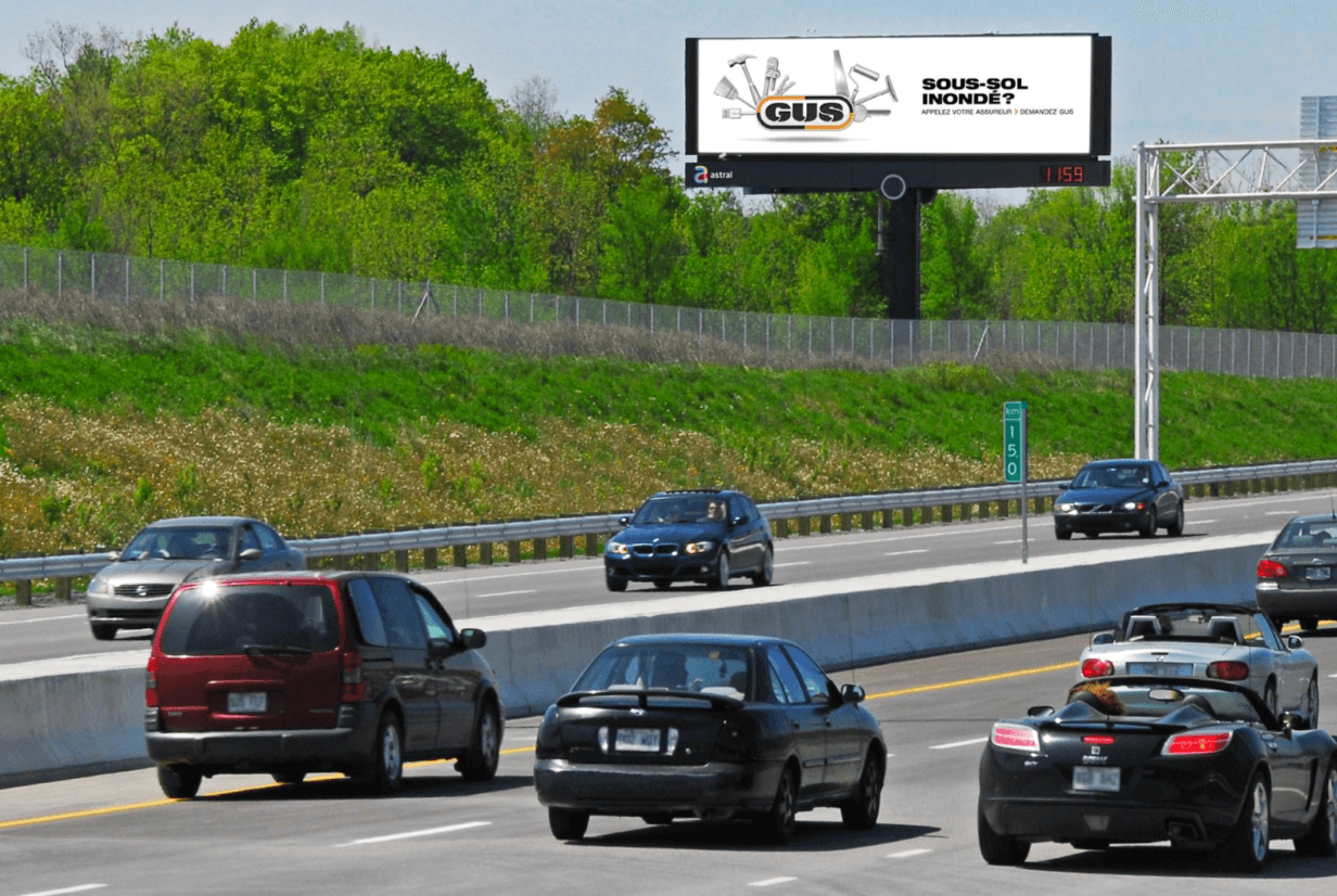OOH-billboard-Montreal-autoroute