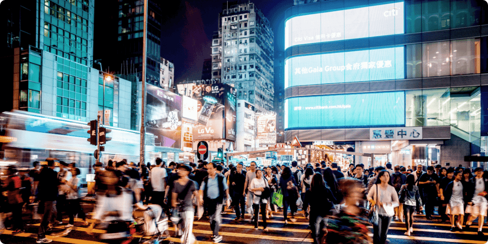 dooh advertising digital signage network