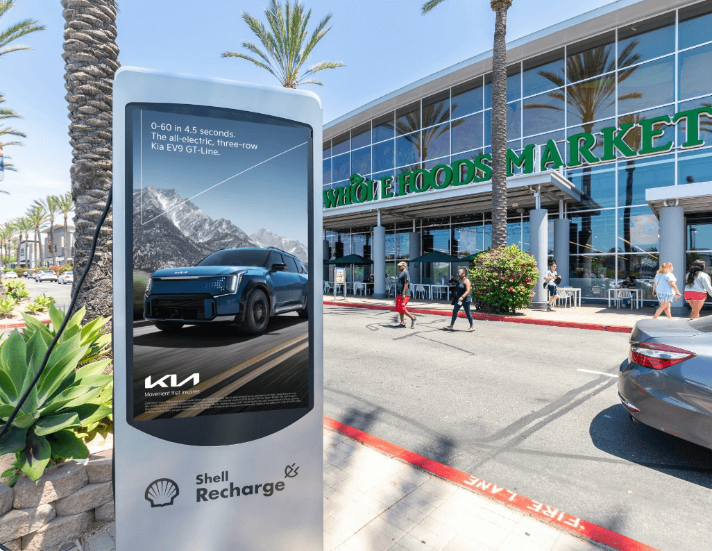 kia’s dynamic dooh campaign