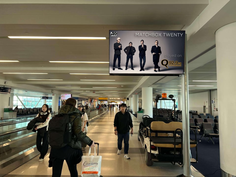 local radio dooh advertising