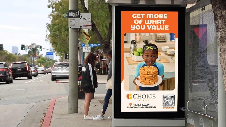 Choice-Hotels-Bus-Shelter