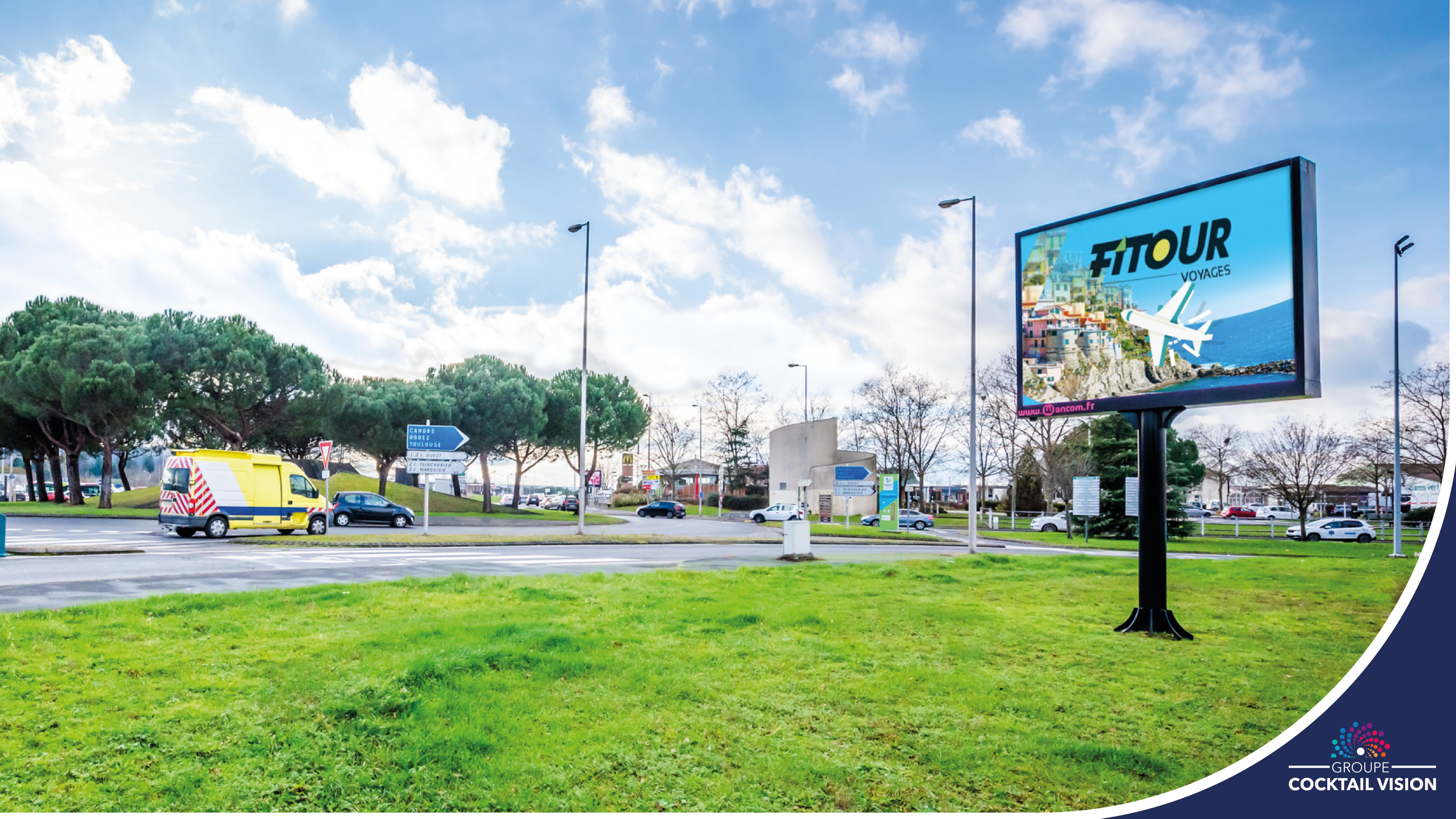 media owner cocktail spotlight partners with Vistar Media in DOOH