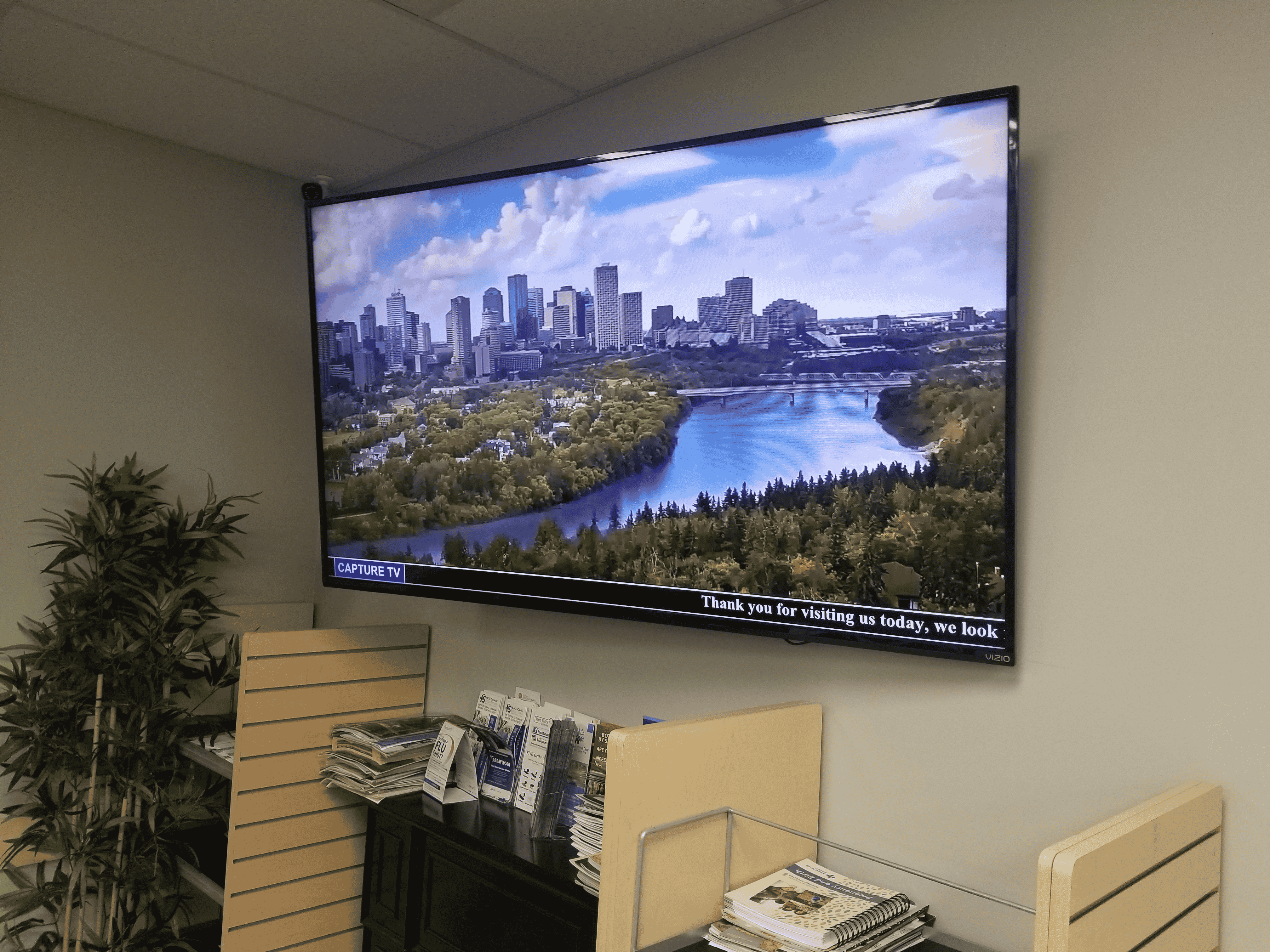 point care screens and media 