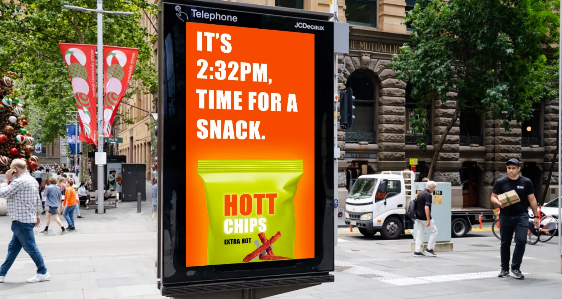 Dynamic Creative DOOh Advertisement