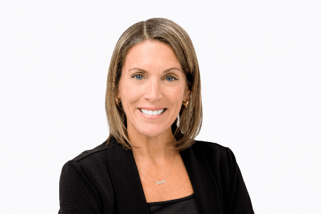 Headshot of CFO Janet Urciuoli -1