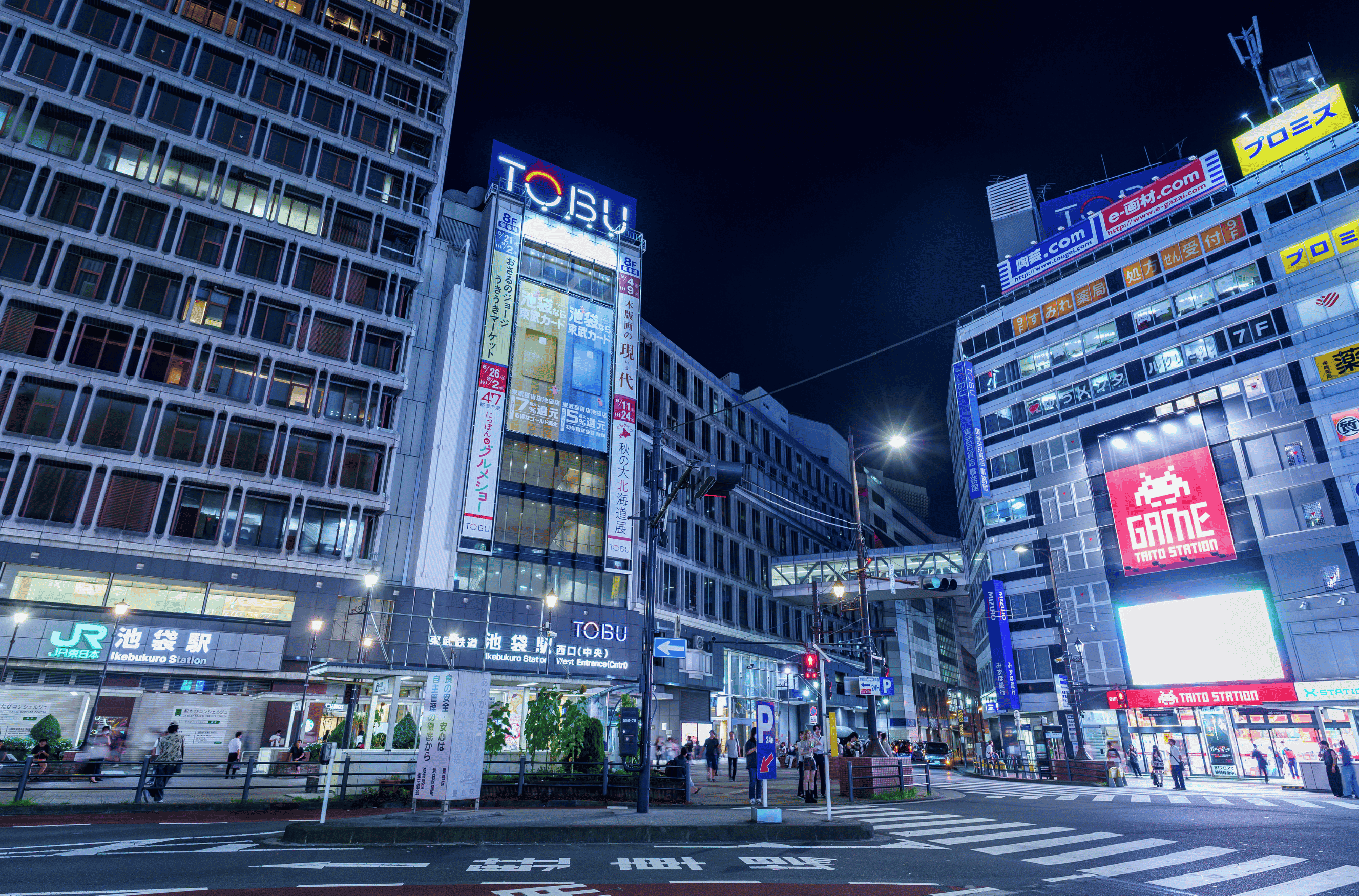 Ikebukuro_Station_DOOH_Japan