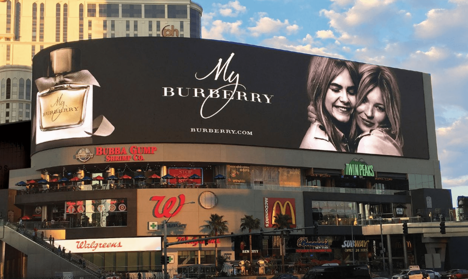 las vegas screens