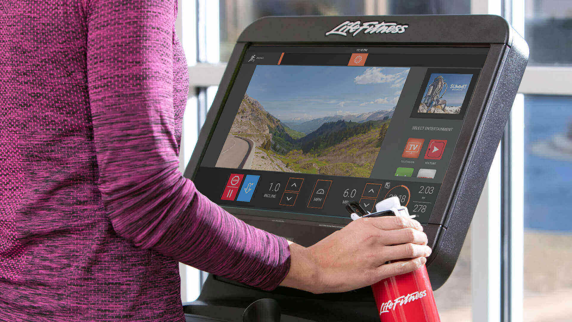 Life Fitness Launches New Digital Out-of-Home Network in Partnership with Vistar Media