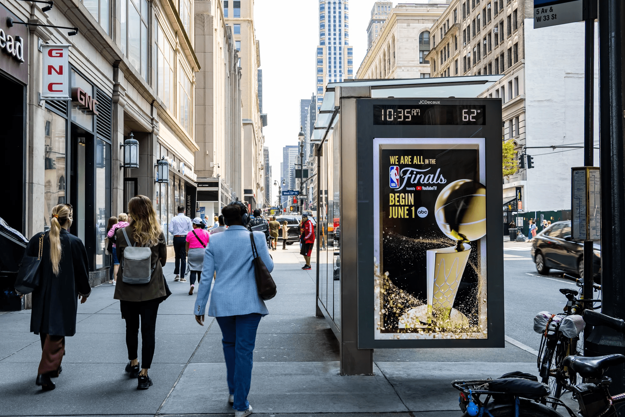 dooh boundaries creativity 