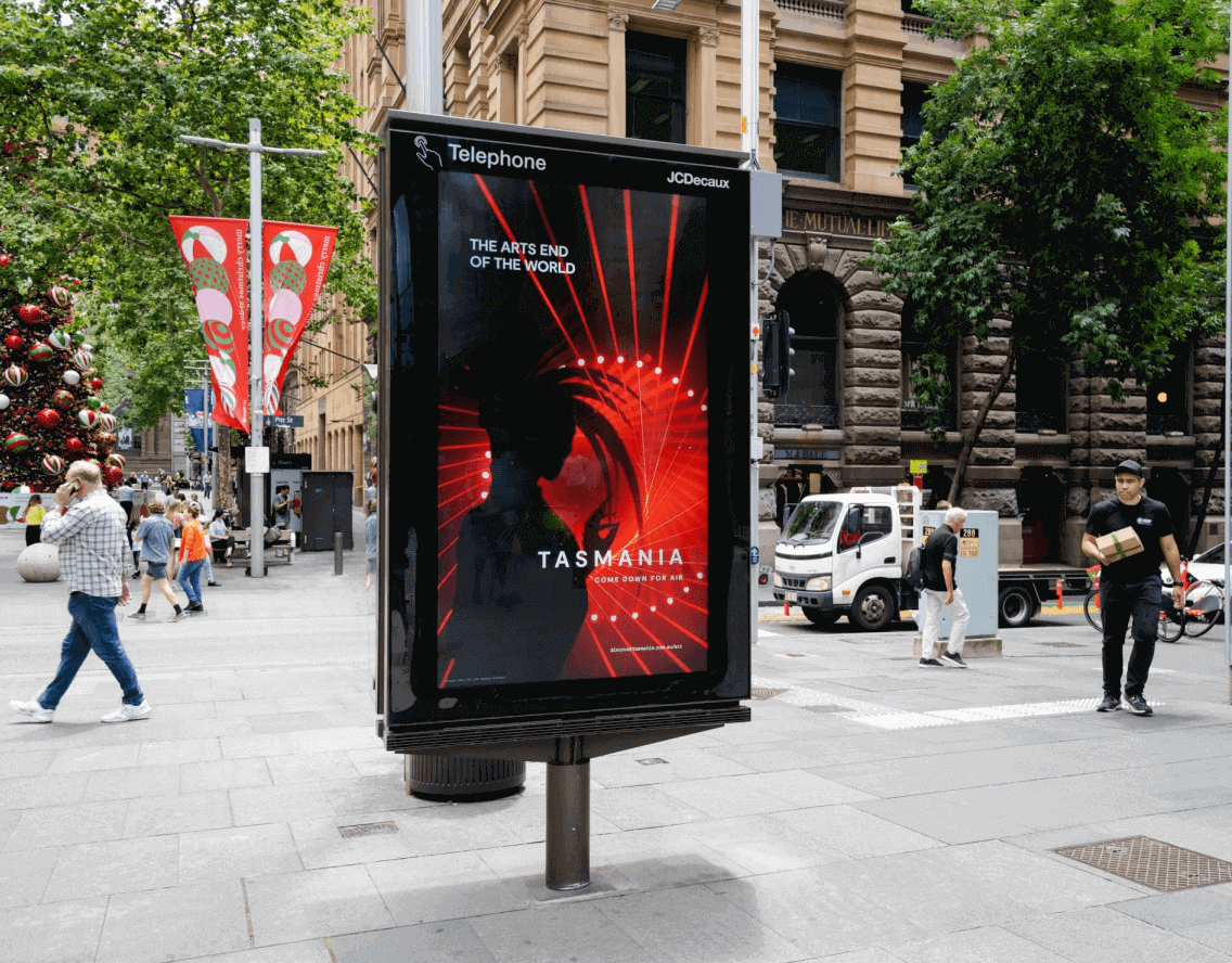 AU - Outdoor_Urban Panels - JCDecaux 1