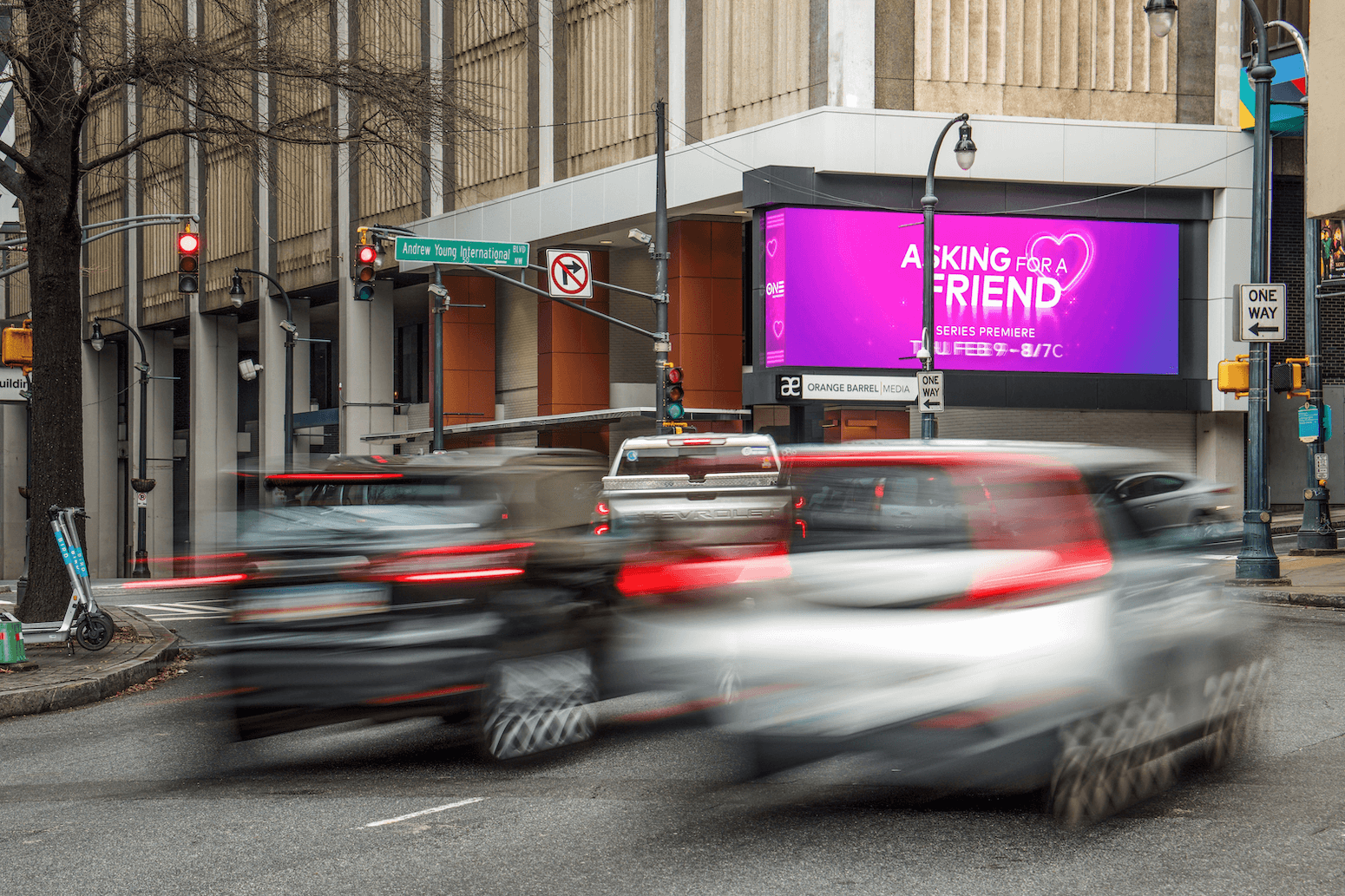 atlanta screens and vistar media