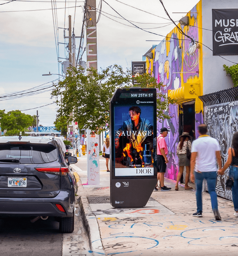 boundaries screens dooh cmp