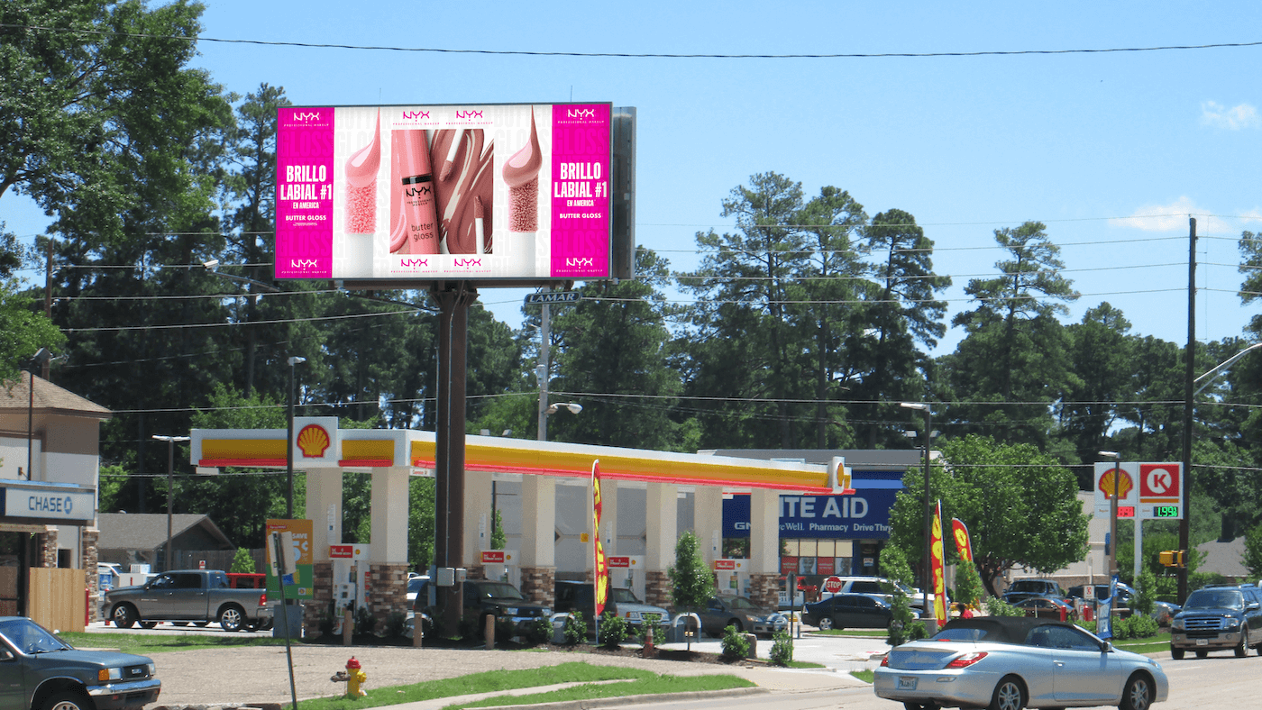 connections with audiences dooh campaigns