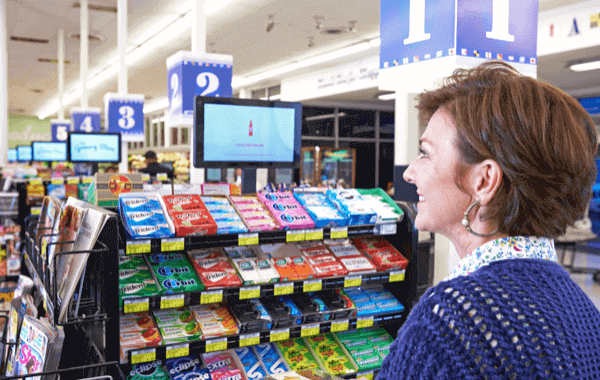 point-of-purchase screens - programmatic dooh