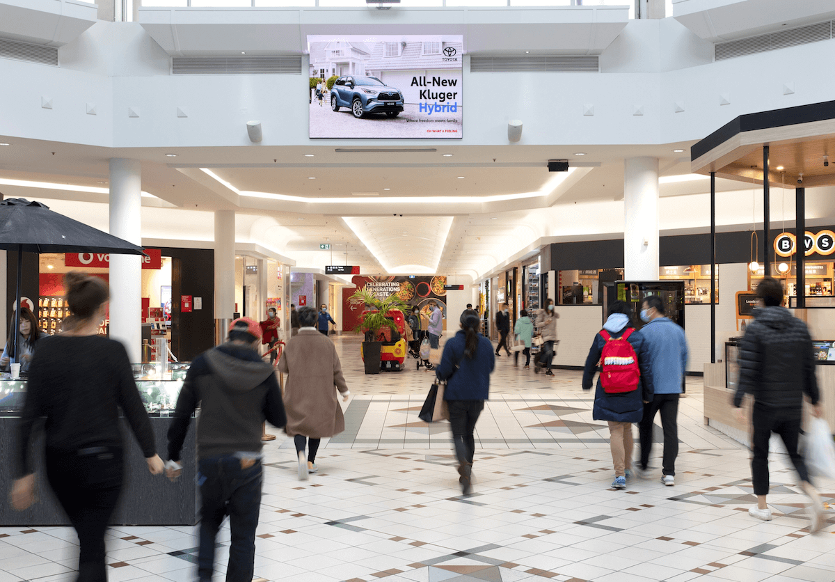 digital screen reach consumers