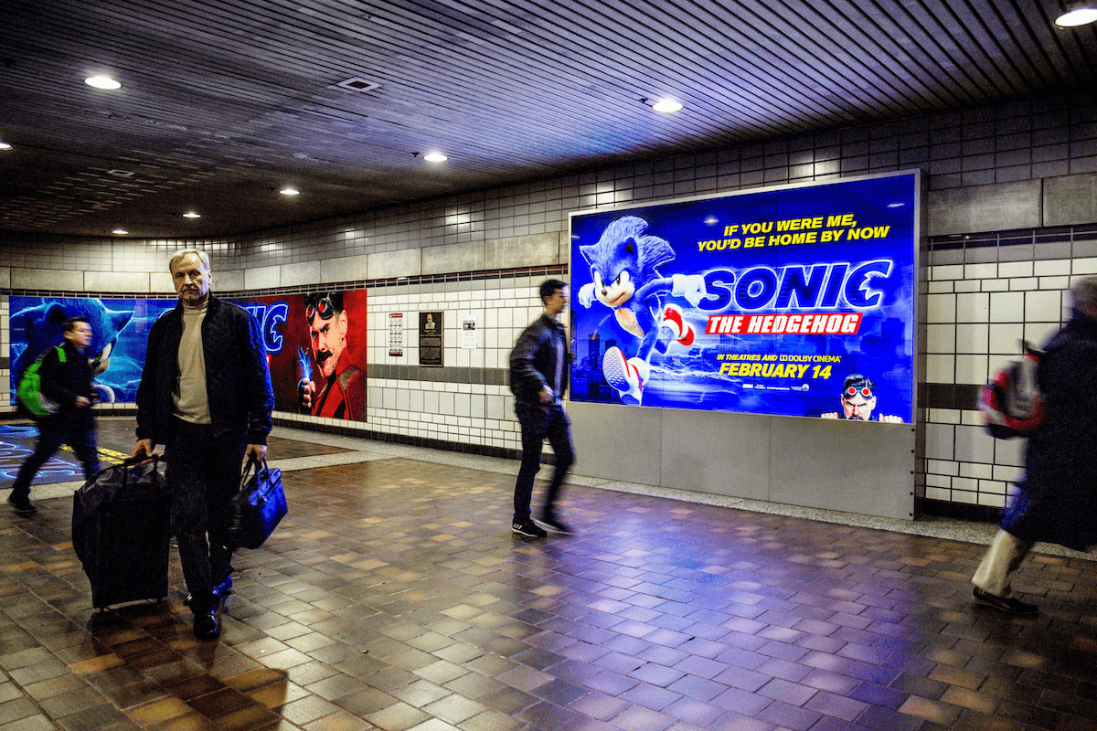 digital screens transit.train_stations_lax-7th-mero-station