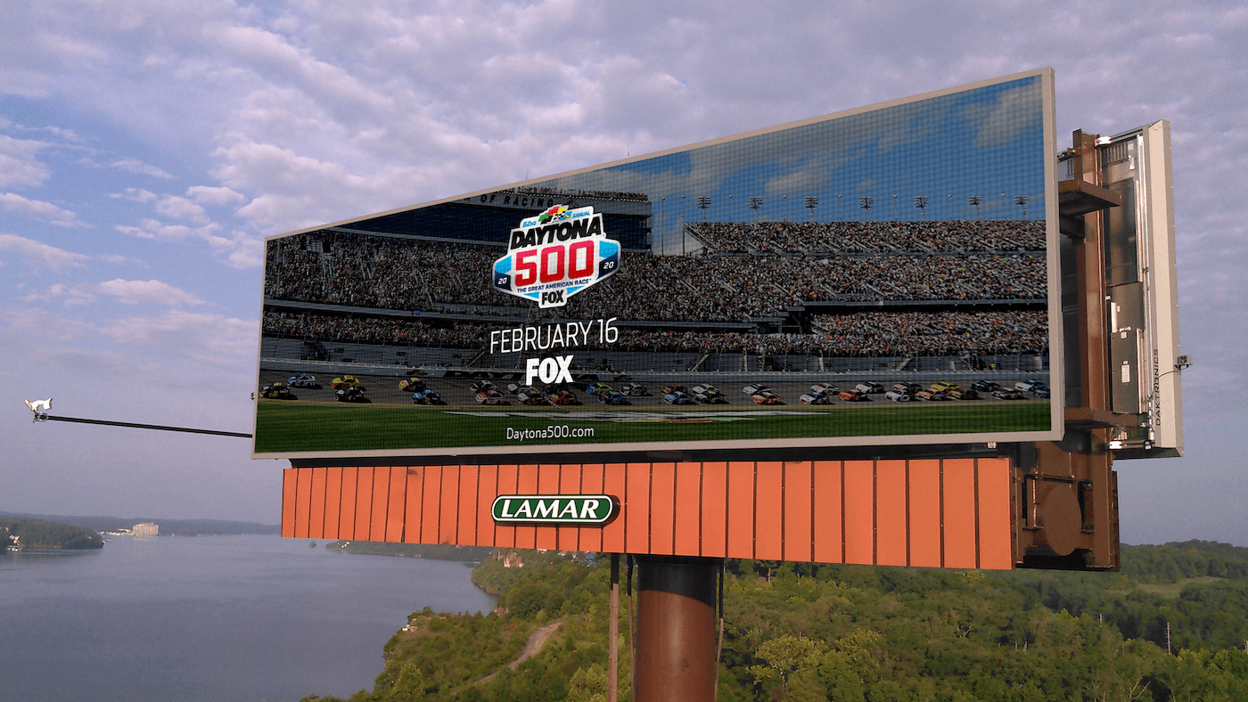 dooh campaign audience engagement lamar-nascar
