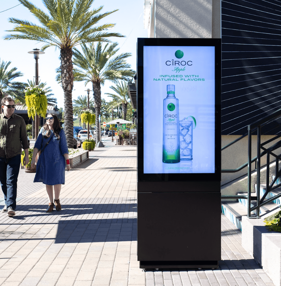liquid outdoor - screens urban panels