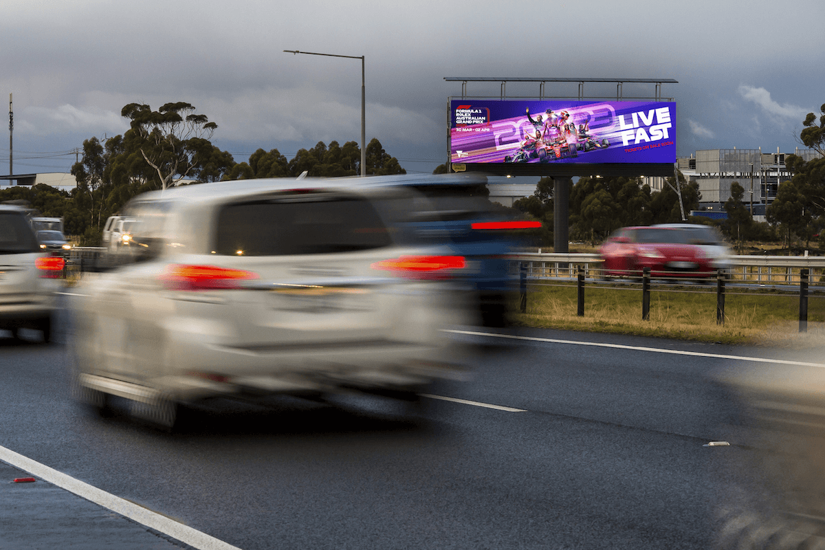 outdoor screens attract consumer