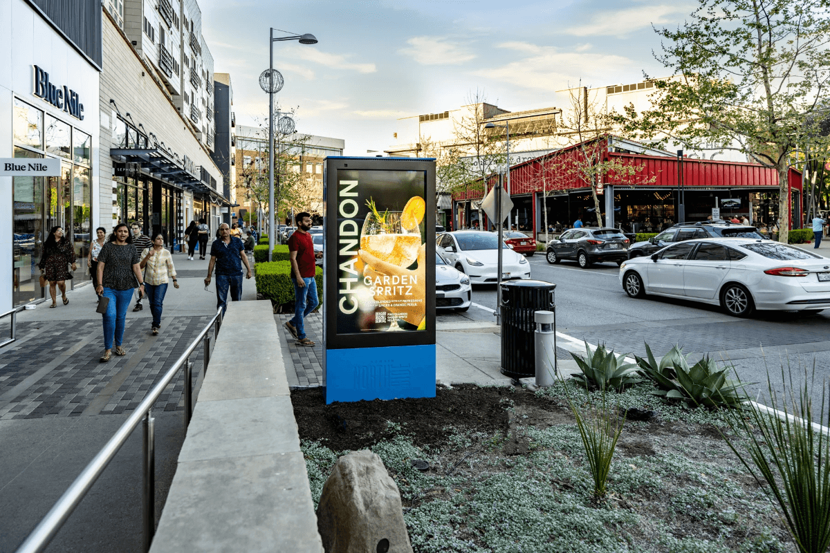 outdoor urban panel