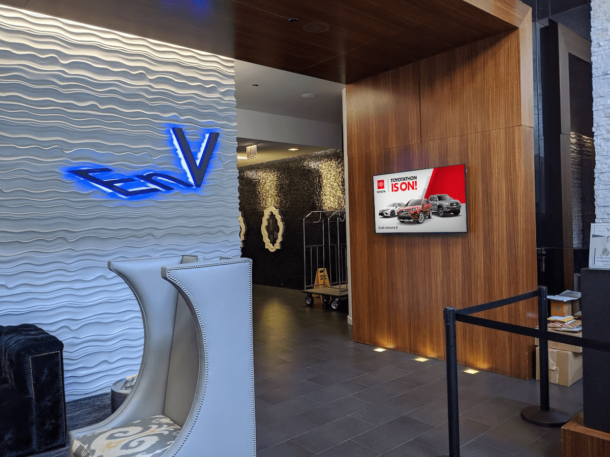 screens and media dooh campaign